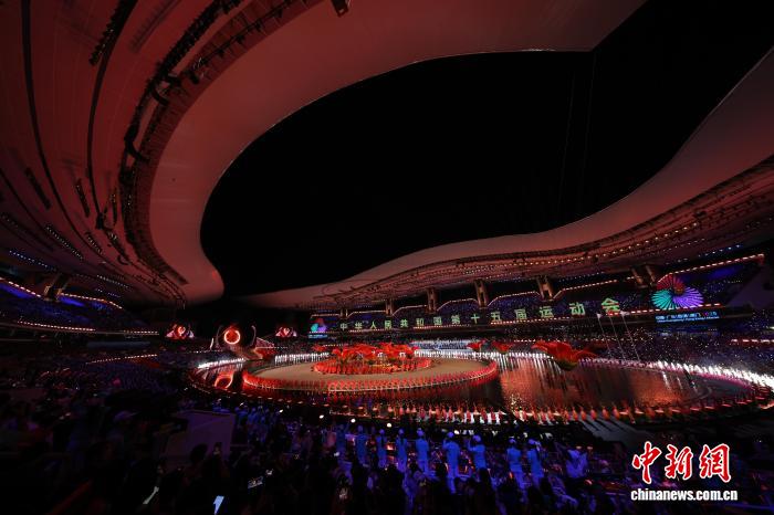广州第十五届全运会开幕式：让各界看见最潮粤