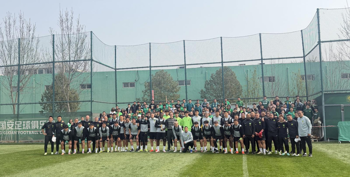 北京国安遭遇伤病潮 主帅蒙哥马利无奈谈球队困