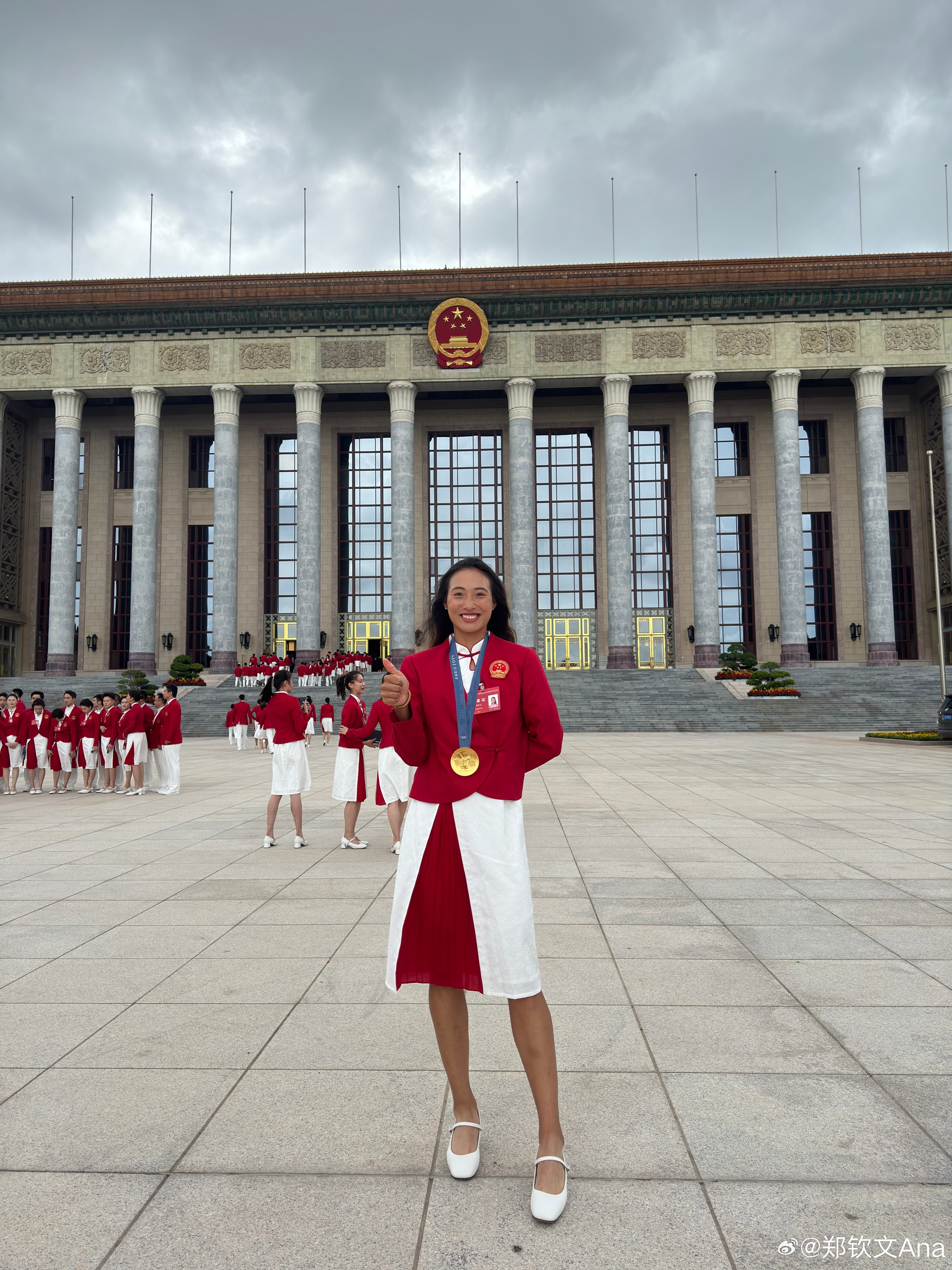 表彰大会刚落幕，郑钦文凌晨两点飞赴美国备战